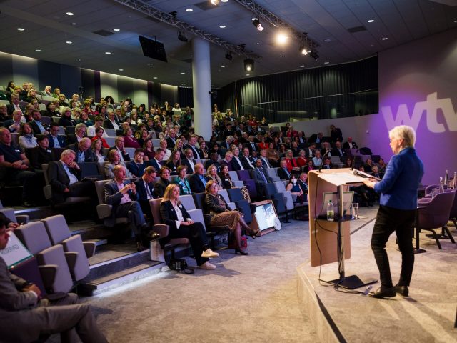 231102 chapter zero 010